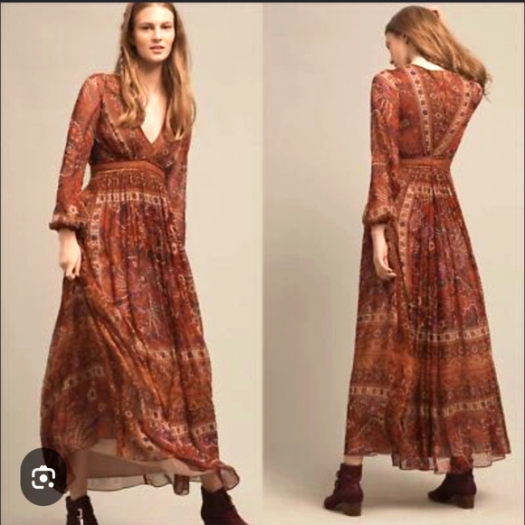 Ranna Gill Maxi - Picture 1 of 9